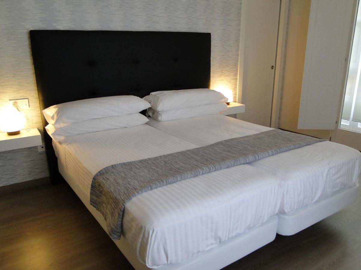 Pension Marviva Corcubion Exterior photo